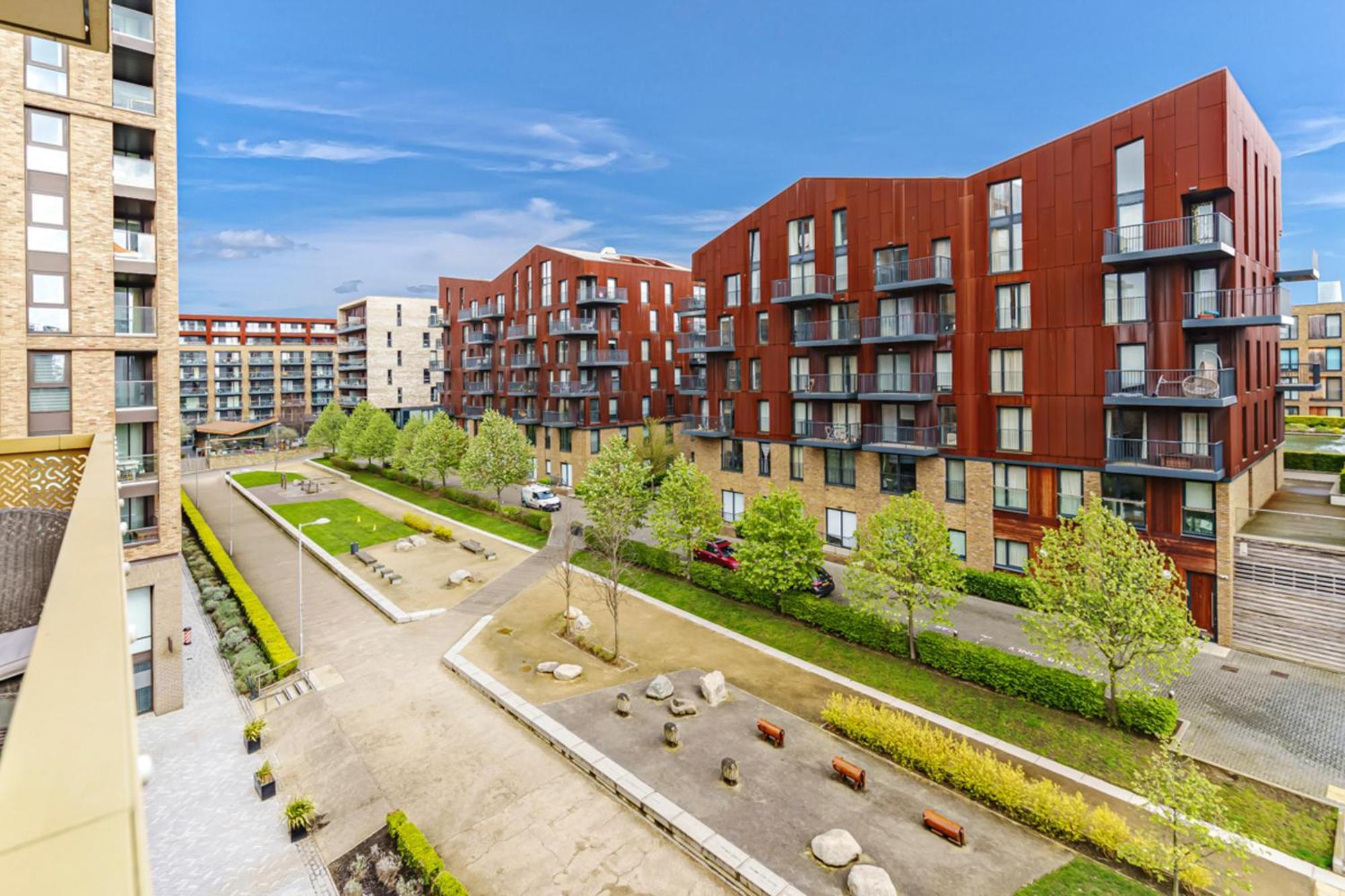 Stylish Surrey Quays Apartment - 10 Mins From Station London Ngoại thất bức ảnh